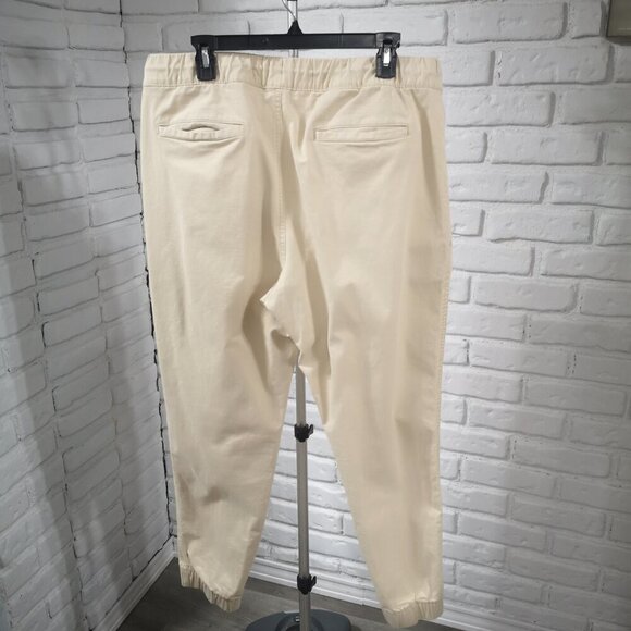 Old Navy Built-in-Flex Men's Size Large Cream Color Modern Joggers - Picture 2 of 15